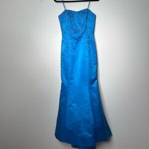My Fashion size 4 blue satin gown
